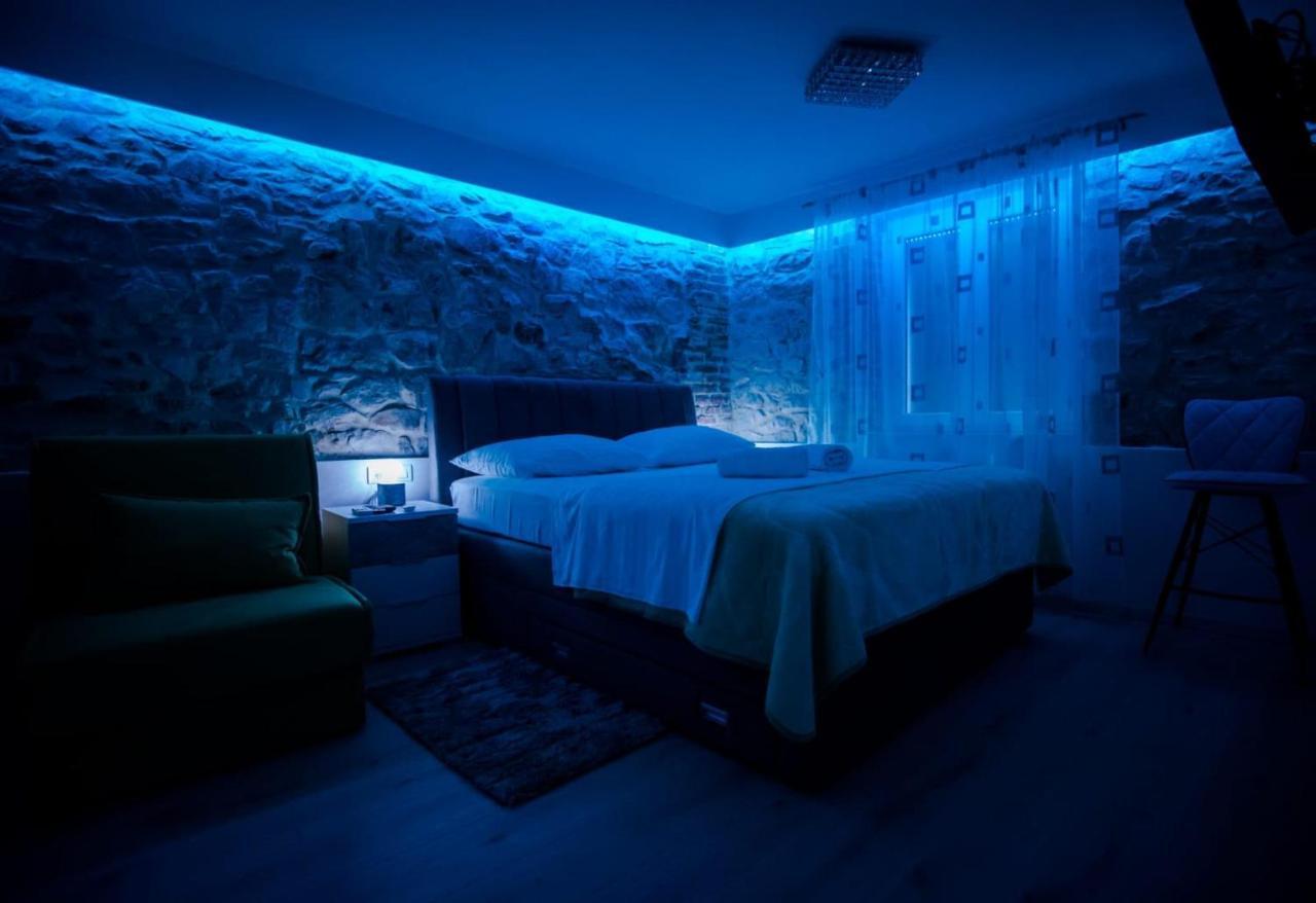 Lions Luxury Rooms สปลิท ภายนอก รูปภาพ